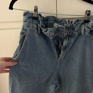 Zara Women's Light Blue Denim Jeans